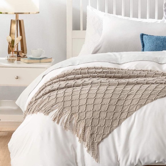 Light Purple Colorful Home/Dorm Tassel Knit Throw Cozy Fringe Patterned Blanket - Picture 7 of 16